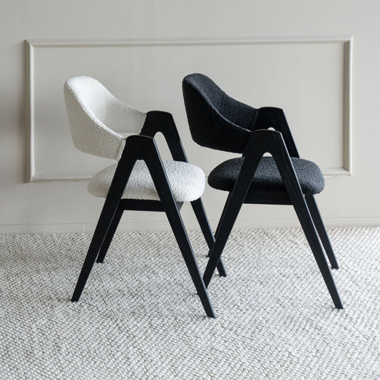 Chaise WOODEN en bois massif et tissu – Chaise design moderne