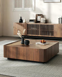 Table basse carrée en noyer