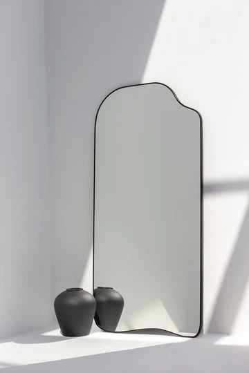 Miroir Design Asymétrique | Grand Miroir Moderne Noir | Ryo Design